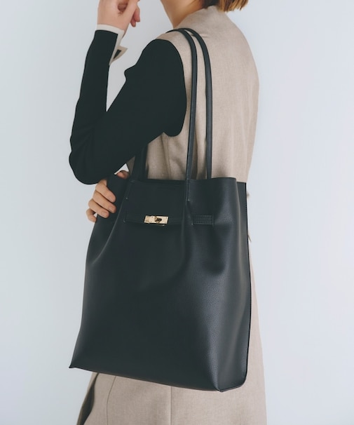 【A4】ベルトタックハンドルトート