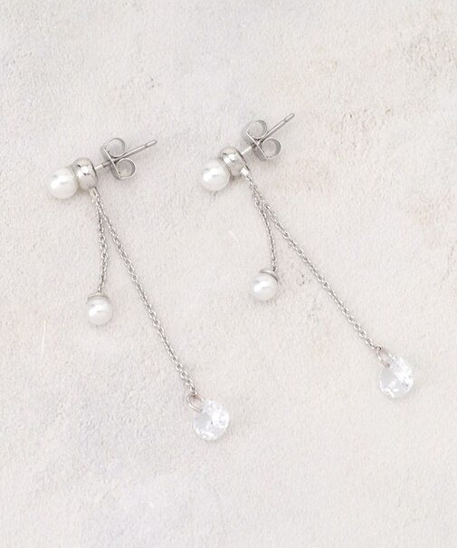 パール調ビジューロングチェーンピアス