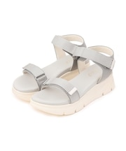 【人間工学】ベルトフッドベッドサンダル