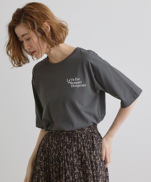 五分袖ロゴプリントTシャツ