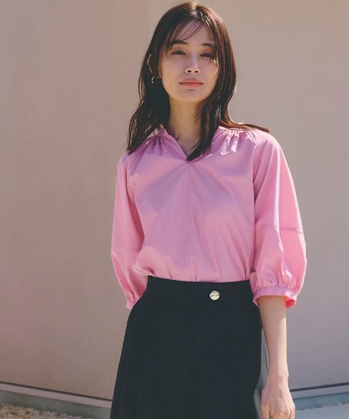 【夏に嬉しい機能付き】ランタンスリーブシャツブラウス