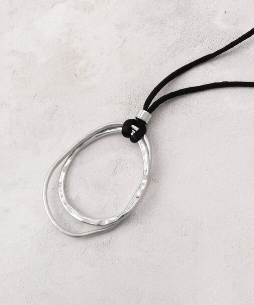 コードメタルリングネックレス