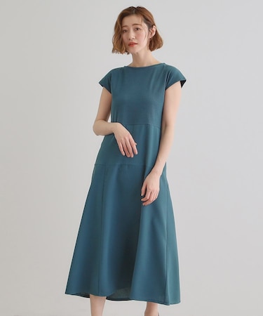 美シルエットなドッキングフレア切替ワンピース