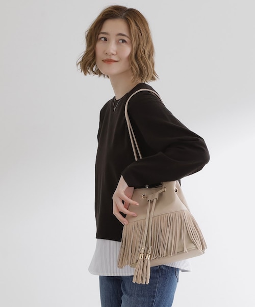 スエードフリンジ巾着ショルダーバッグ｜グローブの通販｜&mall