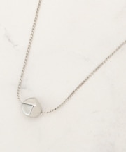 メタルストーンネックレス