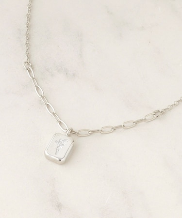 メタルメダリオンショートネックレス