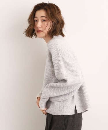 【洗える】ふんわりウール混ボトルネックニット