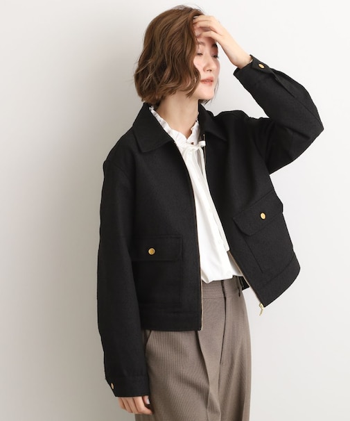 カジュアルに羽織れる、大人のツイードトラックジャケット