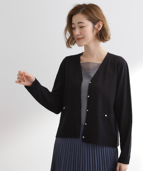 美品　25SS　Rie Miller　洗える 金ボタンVネックカーディガン　黒 美品 25SS Rie Miller 洗える 金ボタンVネックカーディガン 黒