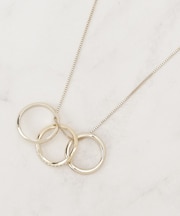 3リングビジューネックレス