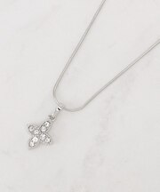 フラワーモチーフショートネックレス