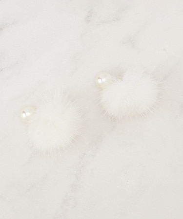 リバーシブルファーパール調ピアス