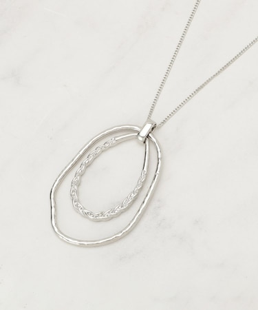 ダブルオーバルビッグリングネックレス