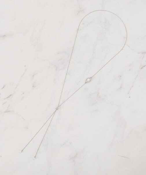 パール調メタルY字アジャスタブルネックレス