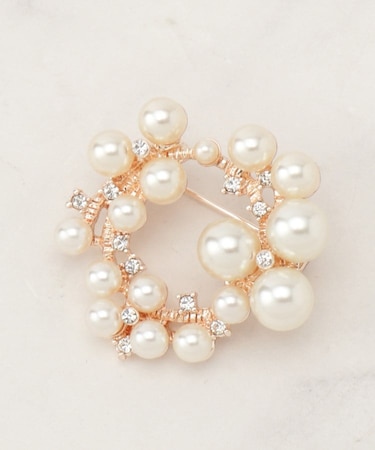 ラウンドパール調ブローチ