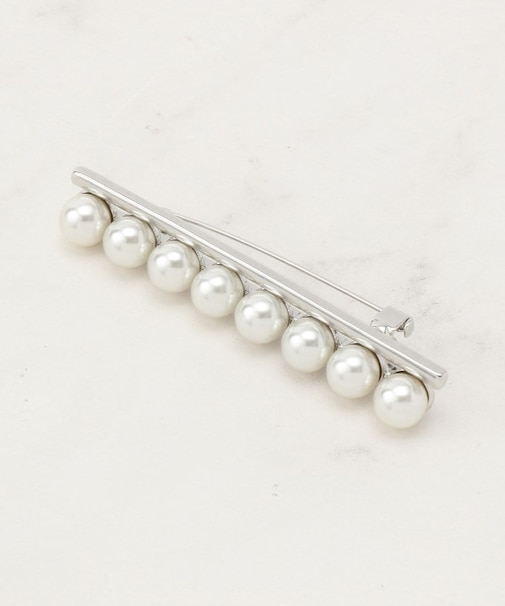 ラインパール調ブローチ