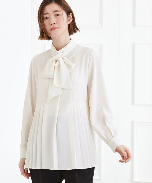 【マシンウォッシュ/防シワ/UVカット】裾プリーツ取り外しボウタイブラウス