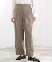 スタイリングが上品に決まる、ウールライクワイドパンツ