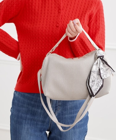 プリーツチェーンスカーフショルダー