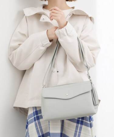 フラップタッセルショルダー