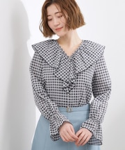 大人の華やぎチェックフリルブラウス