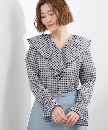 大人の華やぎチェックフリルブラウス