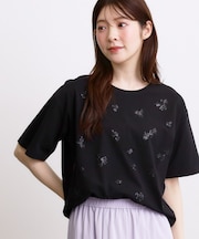 フラワーモチーフスパンコールTシャツ