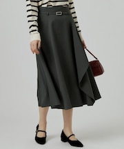 ラッフルフレアベルト付スカート