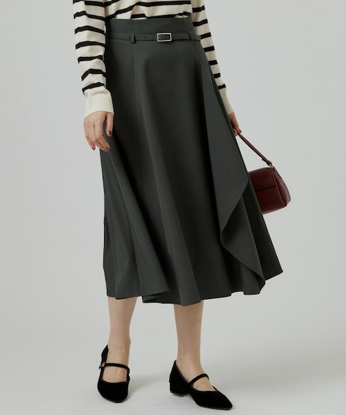 ラッフルフレアベルト付スカート