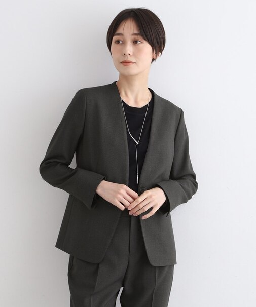 【洗える／UVケア／定番スーツ】ウール調ノーカラージャケット