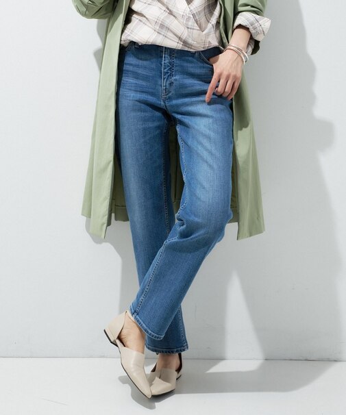 【春の新色登場！褒められデニム】スリムストレート デニムパンツ