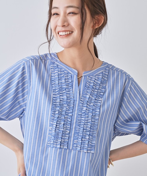 【洗える】胸元タックフリルブラウス