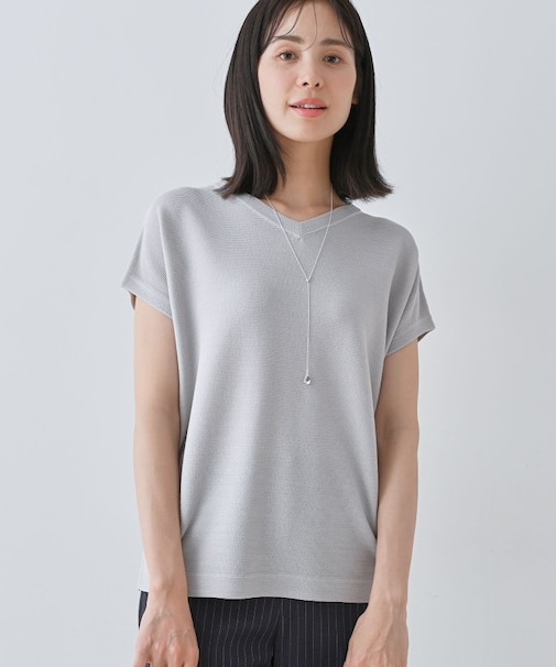 【洗える】きれいめVネックニット