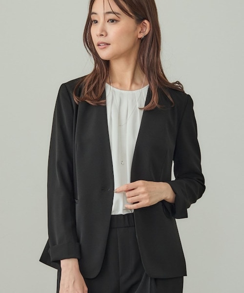 新品★ 【洗える/UVケア】ストレッチノーカラージャケット&スカートセット 定番スーツ/洗える/UVケア】ストレッチノーカラージャケット