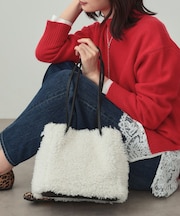 ボアミドルバッグ