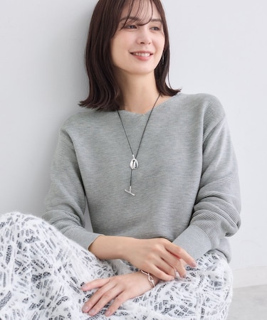 【ウール混ラメ素材】Vネック煌めきニット