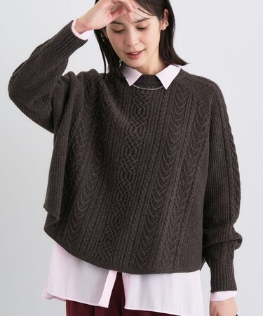 【洗える】ケーブルデザイン ラウンドヘムニット