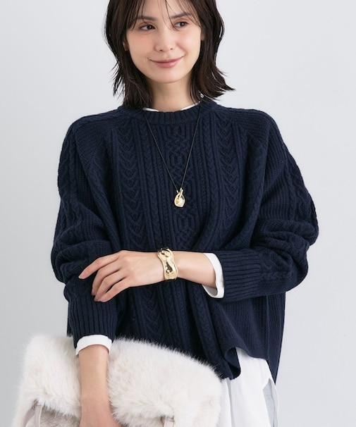【洗える】ケーブルデザイン ラウンドヘムニット