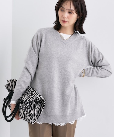 【洗える／チュニック丈／カシミヤ混】スリットデザインVネックニット