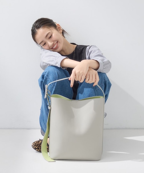 【A4収納可能／合皮】配色デザインワンショルダーバッグ