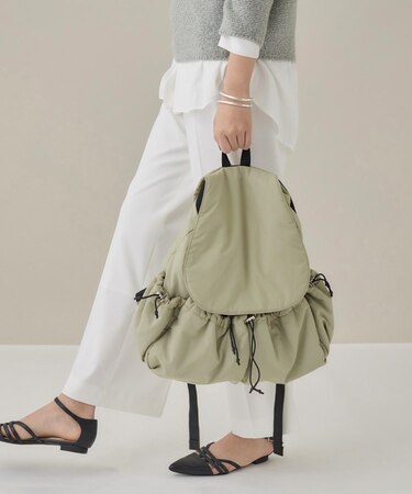 【超軽量／大人カジュアル】収納力◎！ギャザーフォルムリュック