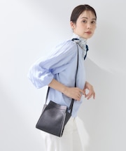 【合皮】スタッズ風メタルポシェットバッグ