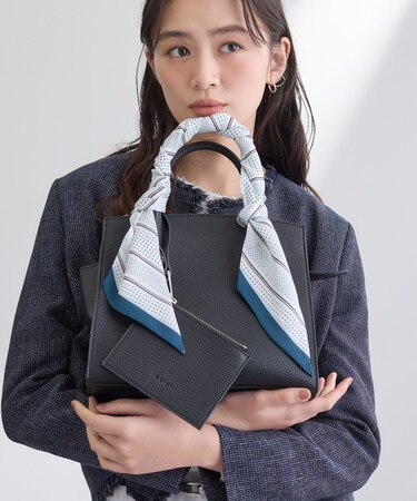 【2柄展開】柄デザインスカーフ