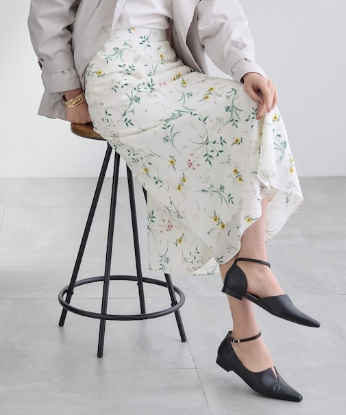 【SETUP可能】モダンフラワー柄フレアスカート
