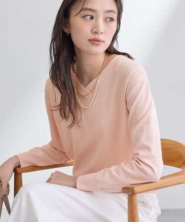 【シルク混】きれいめVネックニット