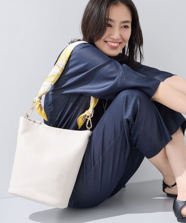 【ハンドル2WAY／A4収納】スカーフハンドル バケツバッグ