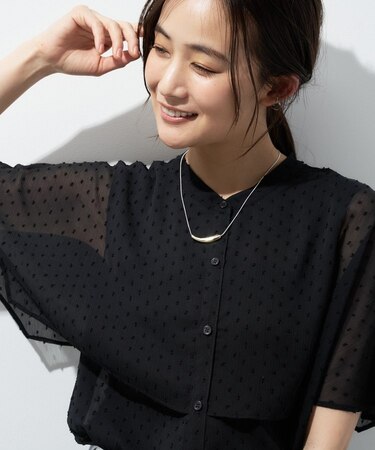 【洗える／ドットモチーフ】ケープスリーブブラウス