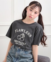 チェリーモチーフTシャツ