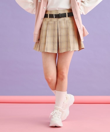 ベルト付きプリーツスカート