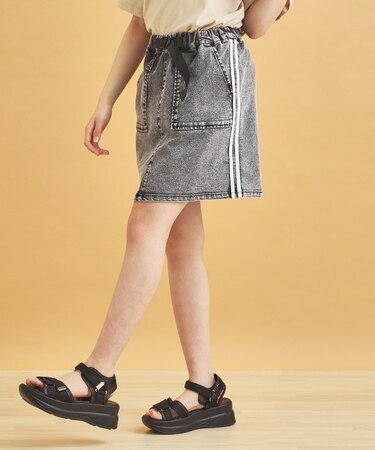 サイドラインストレッチスカート